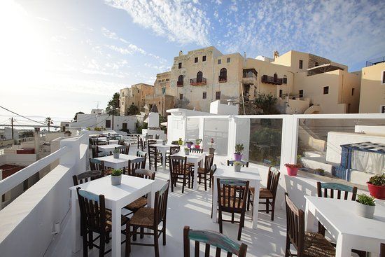 Oniro Wine Bar Restaurant